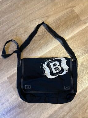 Bullhead Canvas Messenger Bag with White Graphic
